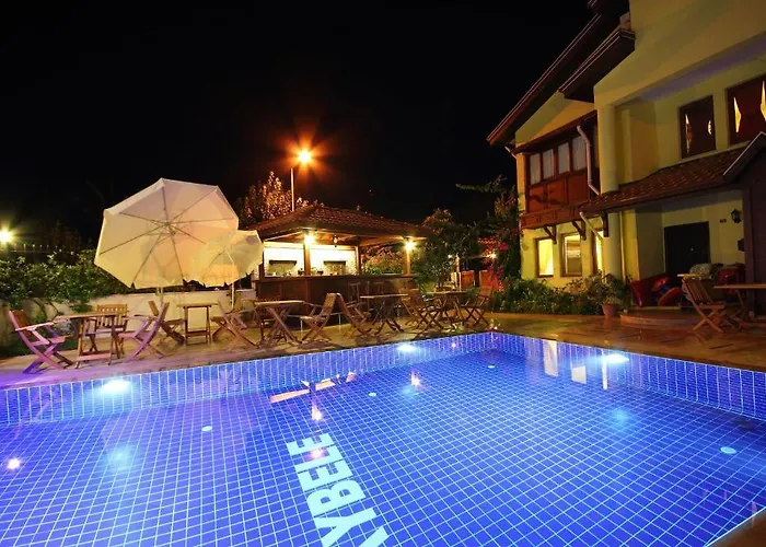 Kybele Gocek גוג'ק